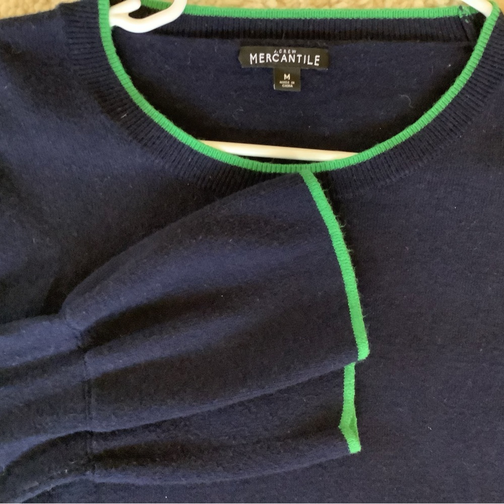 J. Crew Mercantile Navy Long Bell Sleeve Sweater with Green Trim sz M Great Cond
